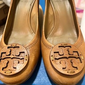 Tory Burch Nude Wedge